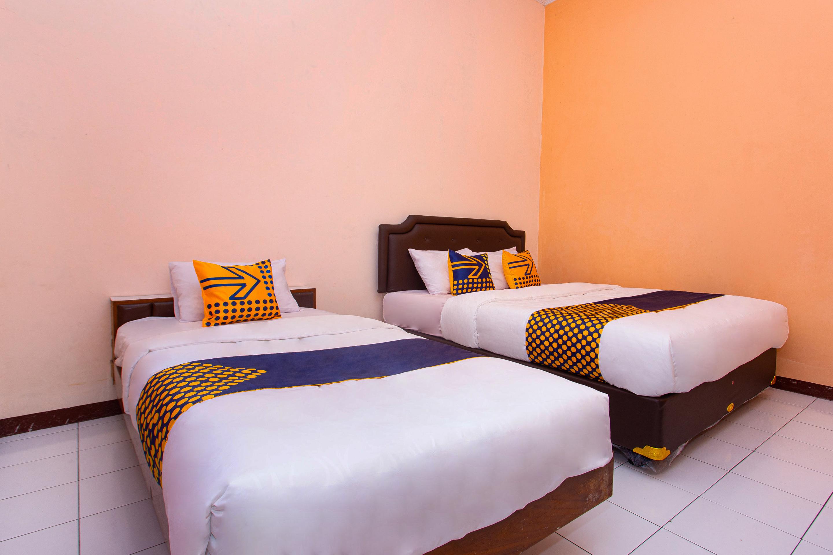 Spot On 2697 Homy House Hotel Semarang
